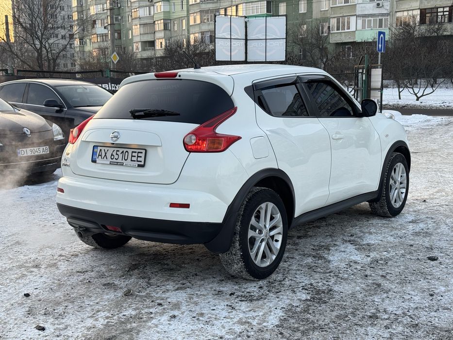 Продам офіційний Nissan Juke автомат