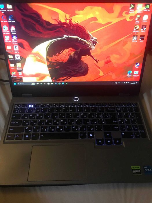 Продам Игровой ноутбук Lenovo LOQ 15IAX9