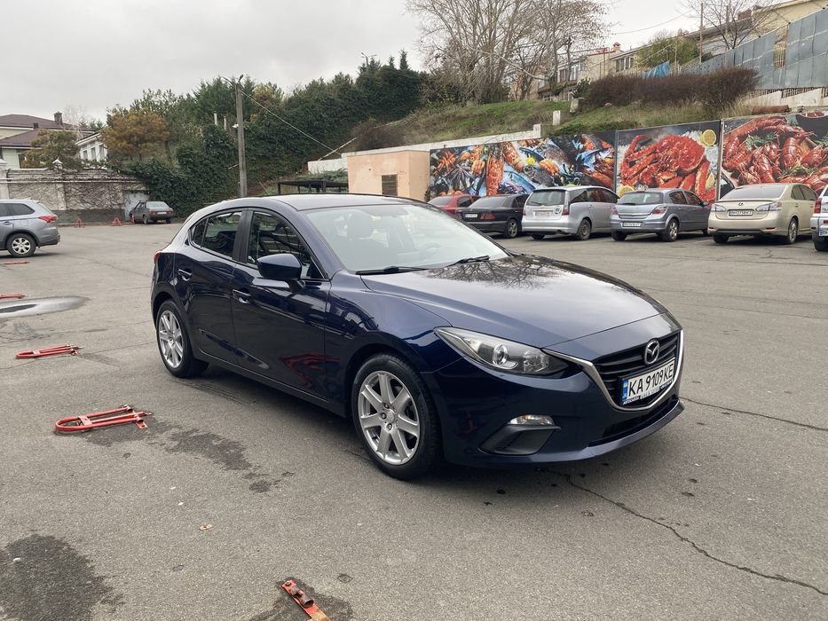 Мазда 3. 2015г. 2.0л