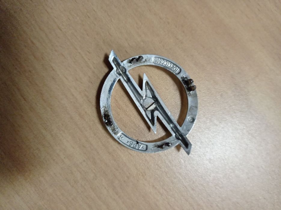 Емблема значок  Opel