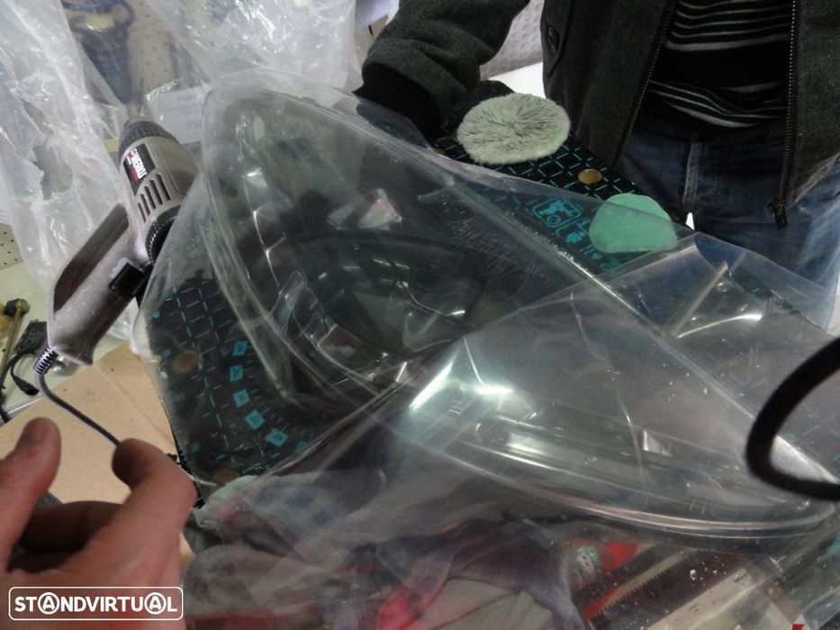 Polimento de farois + colocaçao de Pelicula de protecçao, com garantia de 2 a 5 anos