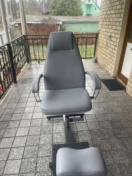 Кресло педикюрное