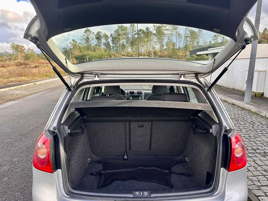 Volkswagen Golf V 1.9 TDI MUITO BOM ESTADO