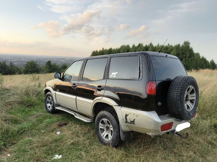Запчастини Nissan Terrano ( нісан терано )