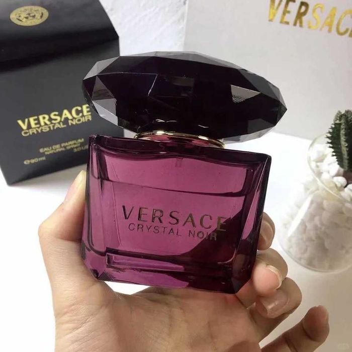 VERSACE crystal noir EAU DE TOILETTE 90ml
