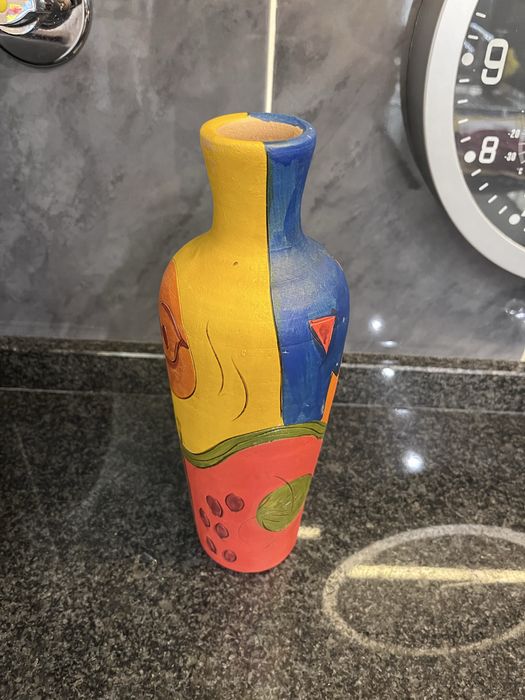 Jarra pintada à mão