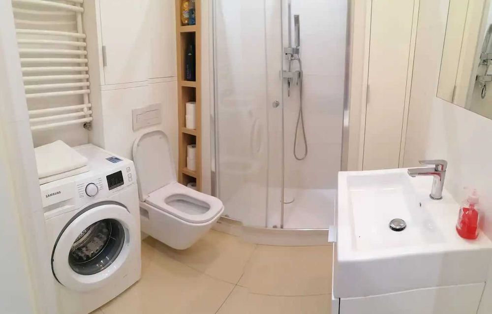 Wynajem na doby: Apartamenty Warszawskie delux Siedmiogrodzka