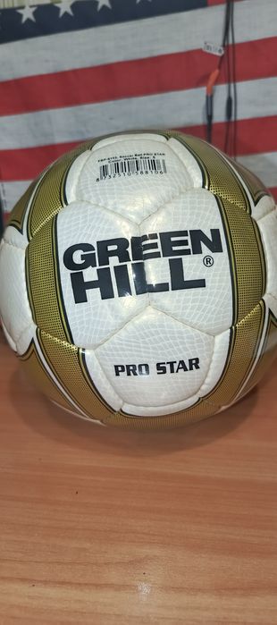 Футбольный мяч,новый