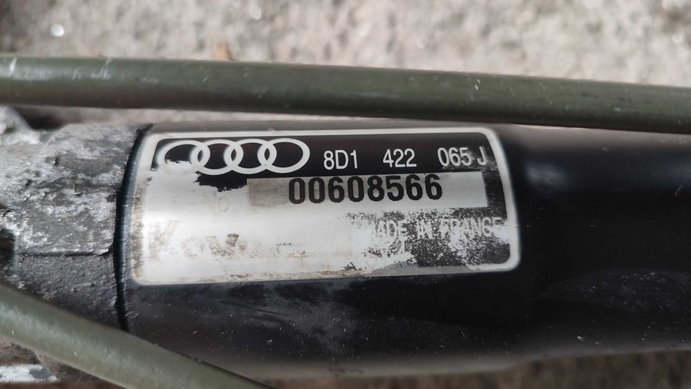 Caixa de Direção AUDI A4 REF 8D1.422.065.J