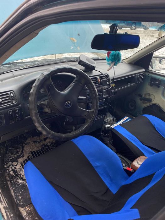 Продам Опель Вектора