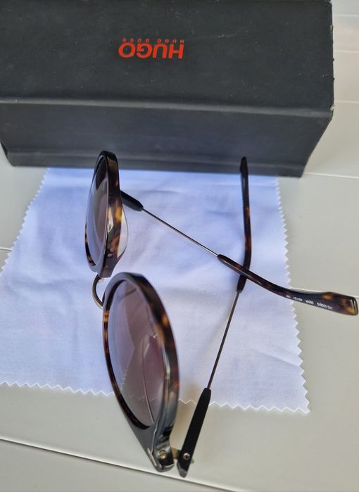 Óculos de Sol Hugo Boss 49mm