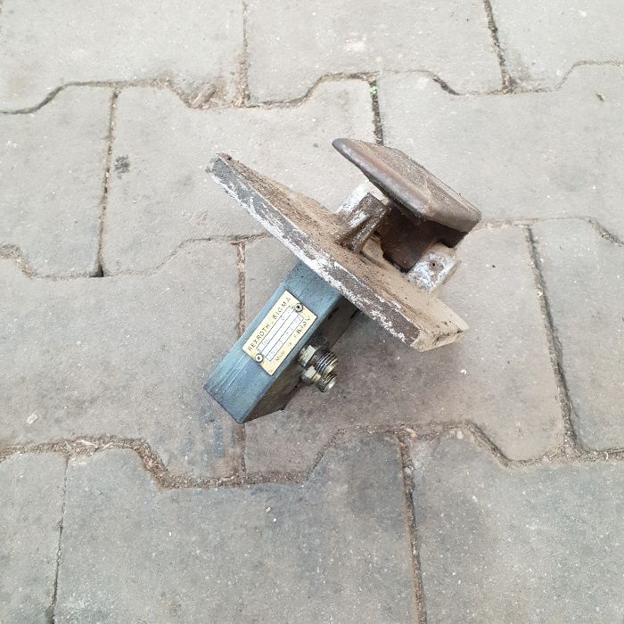 koparka mecalac 11 cx cxi zawór jazdy hydrauliczny rexroth 1th7