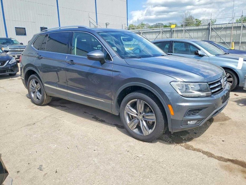 Volkswagen Tiguan 2020 /