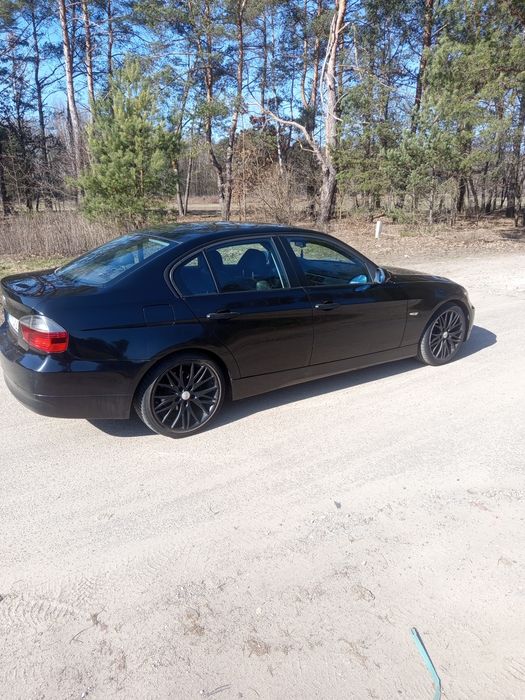 BMW E90 320i 2.0 benzyna