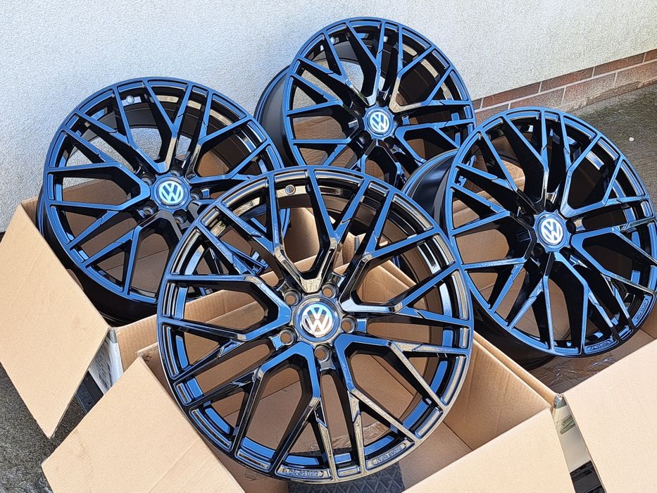 Alufelgi NOWE VW 17" 5x100 T-Cross Polo Taigo Golf IV Fox Czarne BLACK