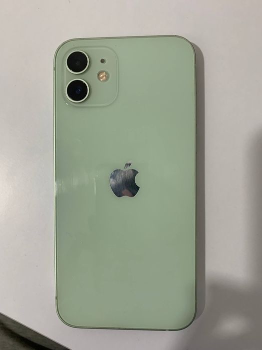 Айфон 12 на 128 гб все працює