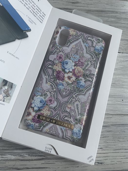 Etui iPhone X XS Ideal of Sweden kwiatowy wzór nowe