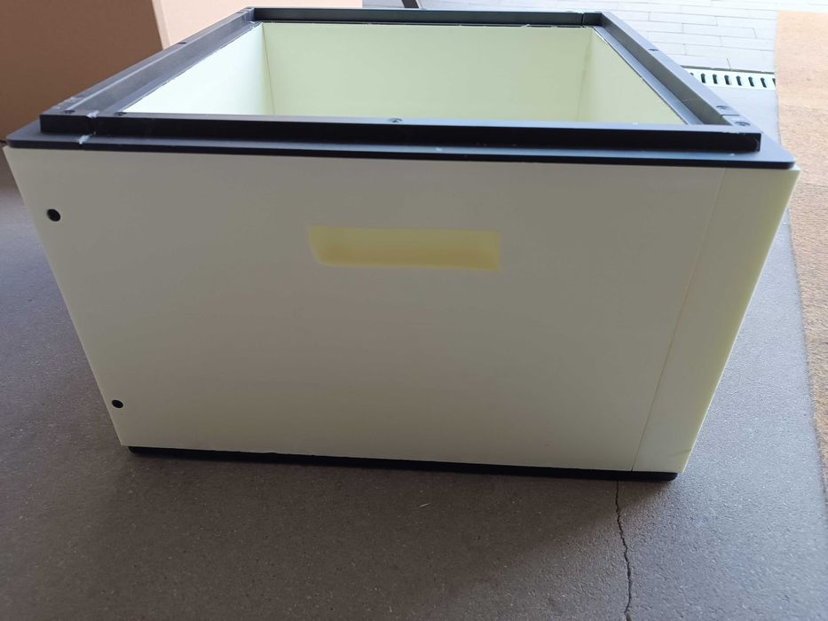 Ul ule wielkopolski styrodurowy XPS 700 dadant warszawski pszczoły