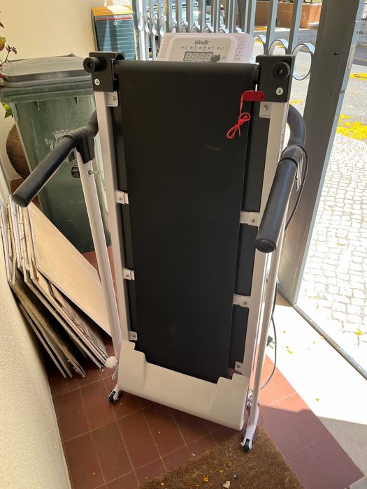 Passadeira Elétrica Dobrável iWalk Compacta e Funcional
