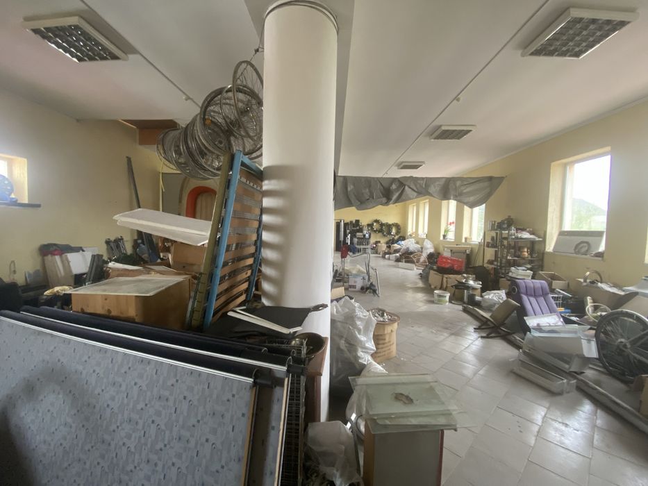 Продаж комерційного приміщення на оптовому