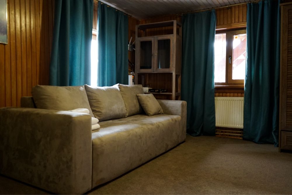 Оренда котеджу з лазнею 6-8 осіб біля лісу Буковель