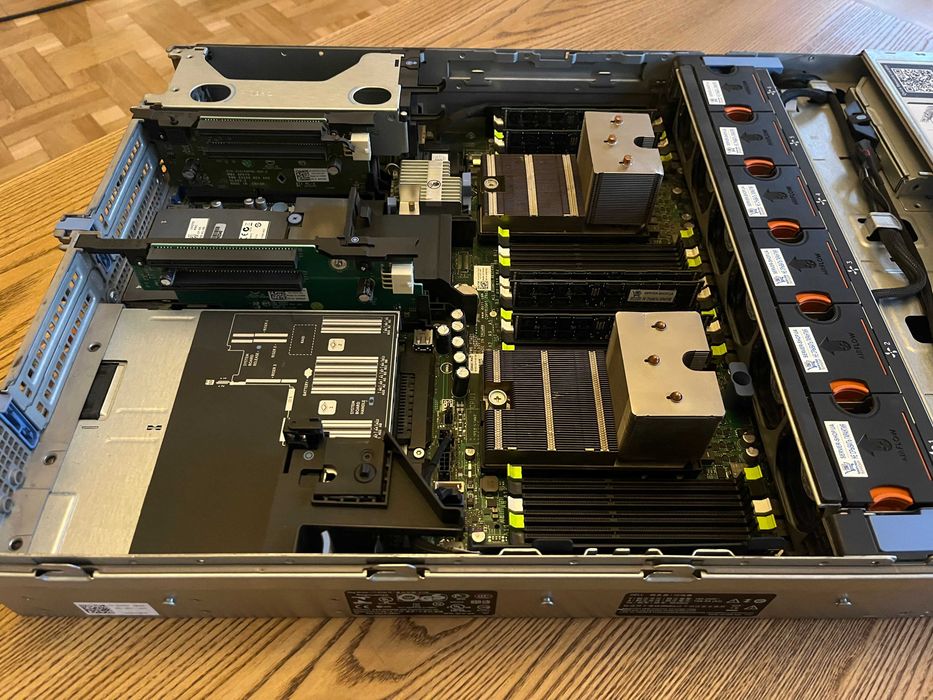 Сервер Dell PowerEdge R720 / 2x E5-2620 / 48GB: 7 500 грн. - Сервери ...