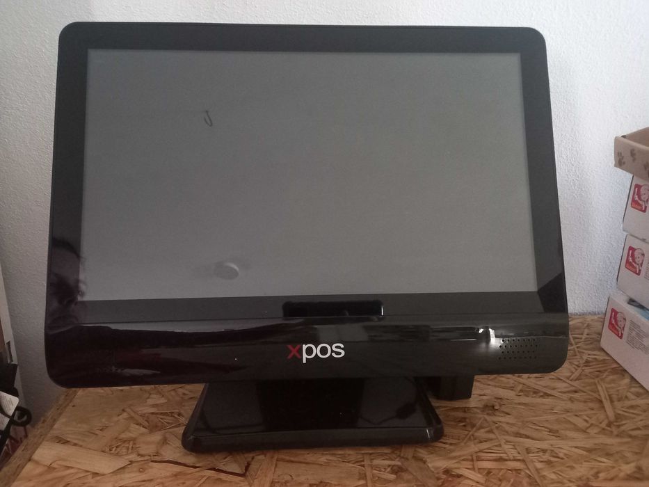 POS Touch Screen 15.6” – Ideal para Cafés, Lojas e Quiosques