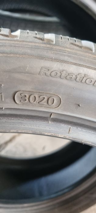 Opony  zimowe 255/40R20