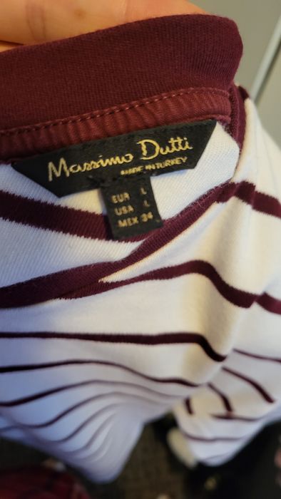 Sweter w paski marki Massimo Dutti