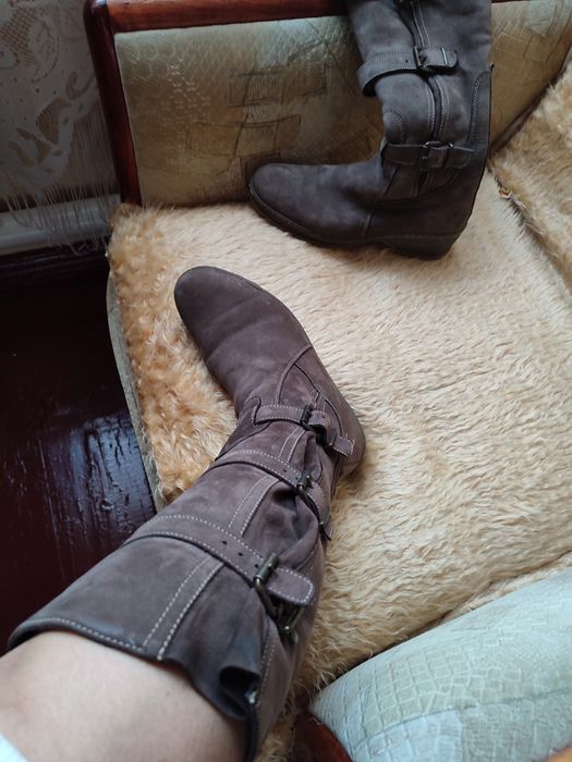 Замшеві сапоги, на цегейкі