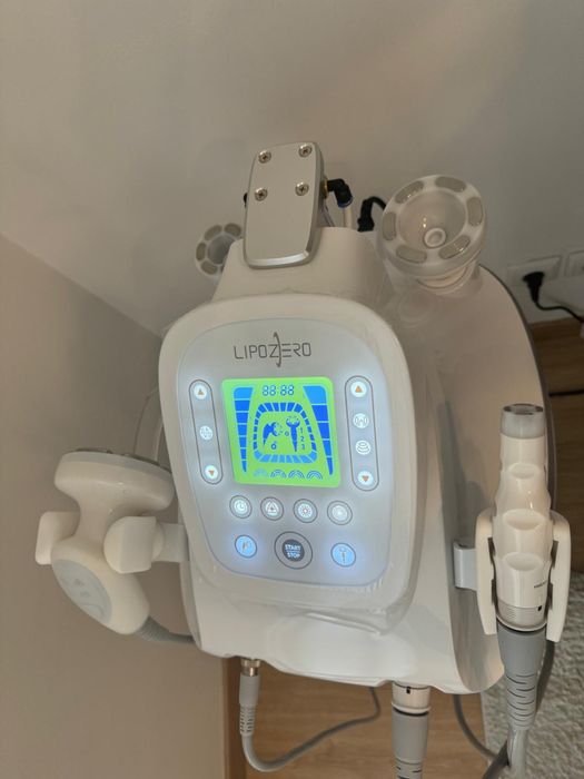 Equipamento de cavitação estética LIPOZERO