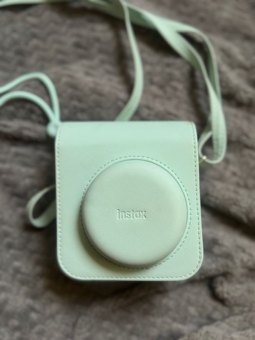 Фотоапарат Instax mini 12