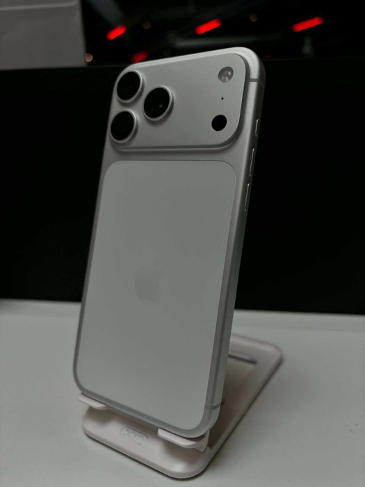 iPhone 17 Pro Max 256GB Silver | Raty 0% | Bateria 100%| gw Apple+24mc