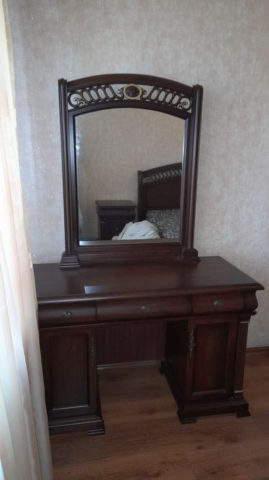 Нікополь.Продаж спального гарнітура.Самовивіз