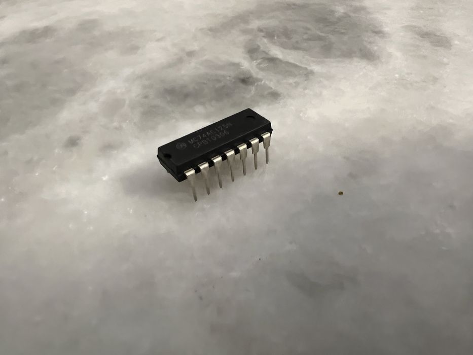 MC74AC125N układ scalony scalak NOWY