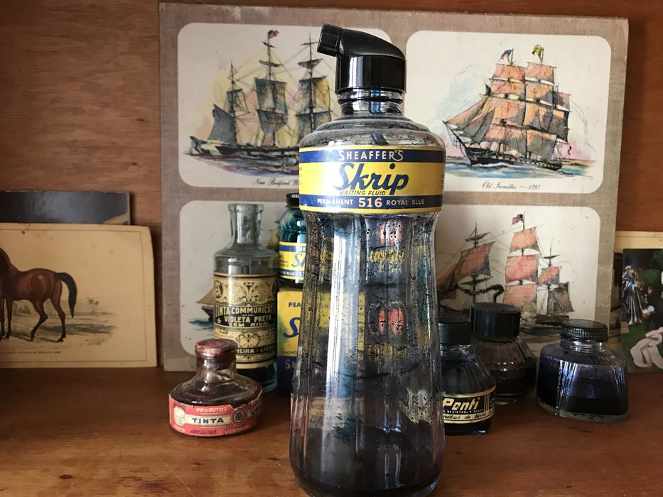 Frascos antigos de tinta
