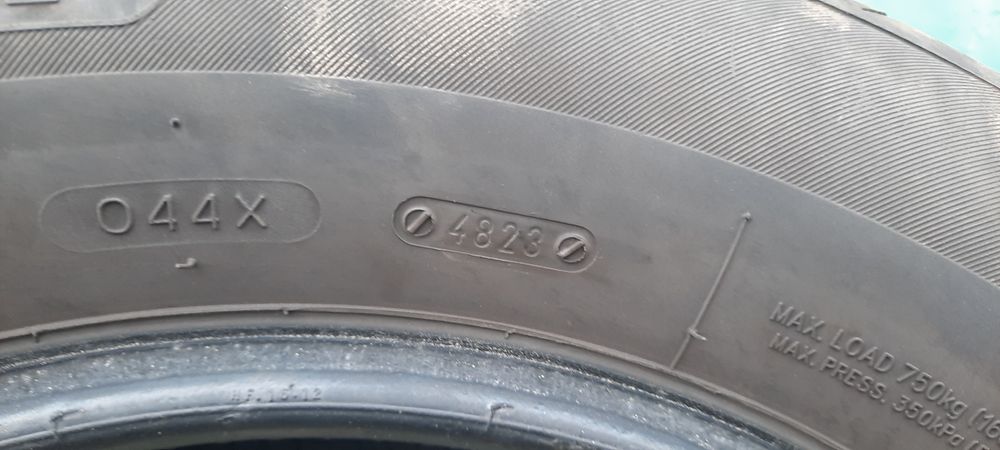 Резина р16 225/60