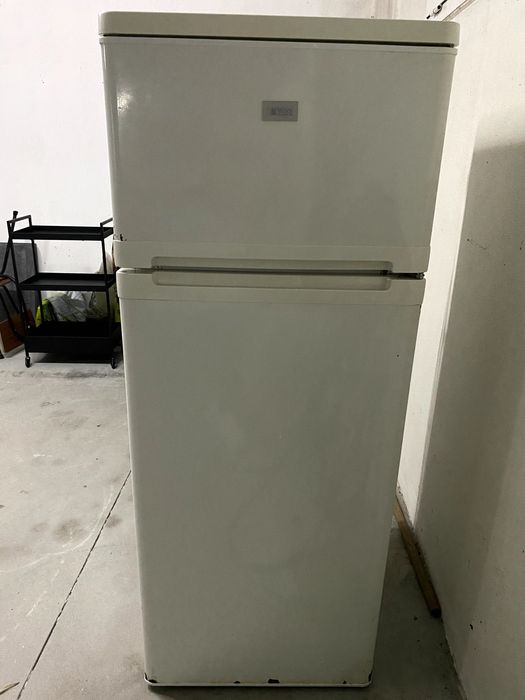 Frigorifico Zanussi - Bom estado em funcionamento