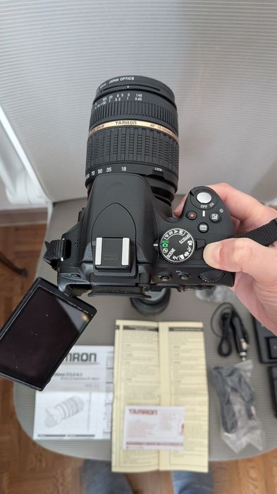Kit câmera NIKON D5100 c/ 2 objetivas e vários  acessorios