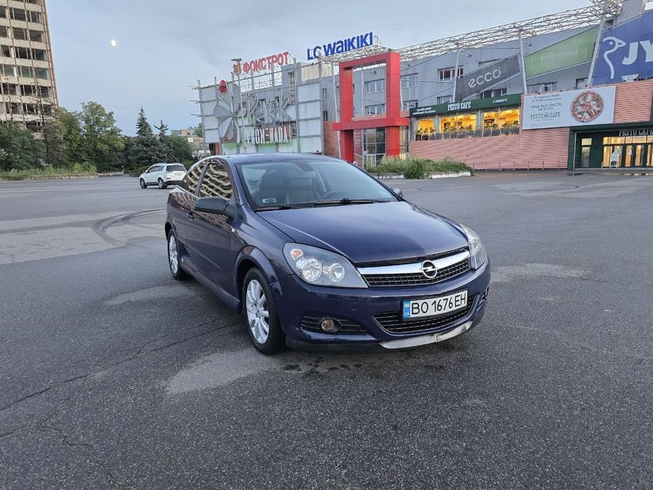 Продам Opel Astra H  в отличном состоянии