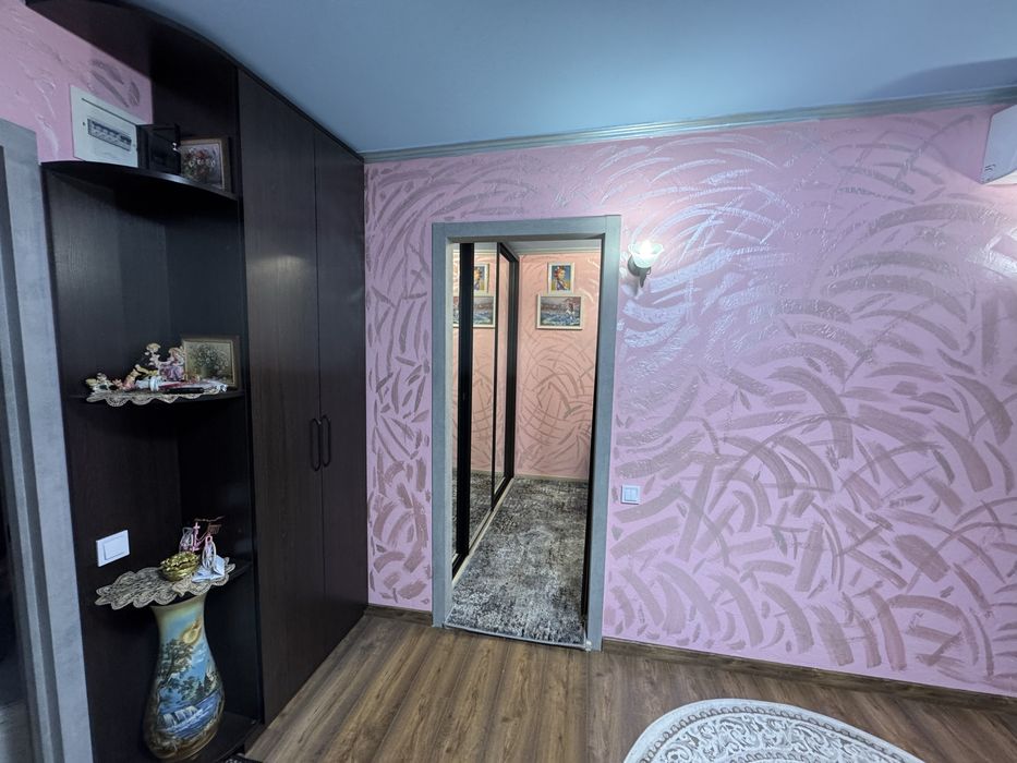 2 кімнати у гуртожитку