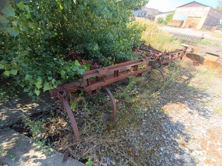 Культиватор навісний КПЄ- 3,8