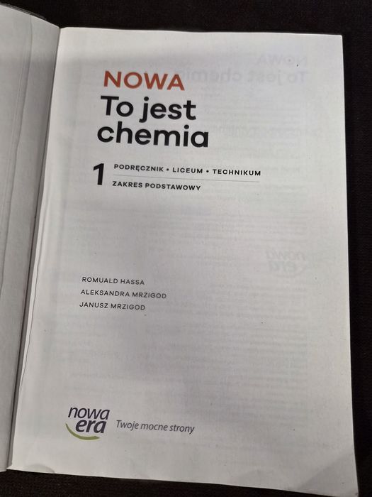 nowa to jest chemia 1 + karty pracy