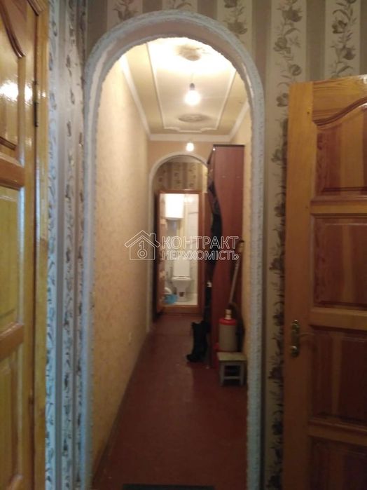 Продам 4к квартиру на Одеській