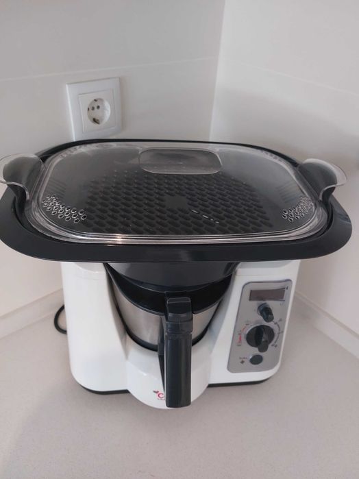 Robot de cozinha. Cookii by Flama