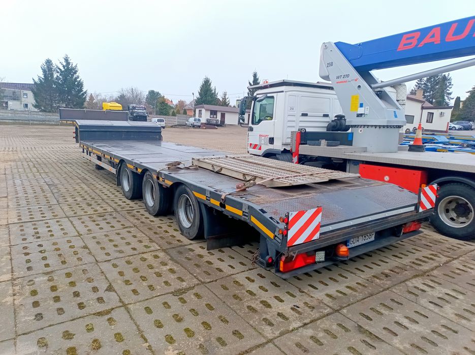 Wynajem naczepy niskopodwoziowej semi , lawety  TIR na doby.