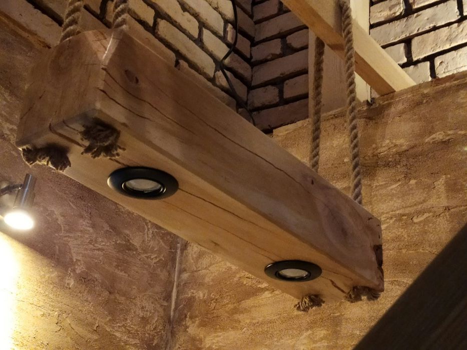 Wyjątkowa lampa wisząca ze starej belki w stylu Loft