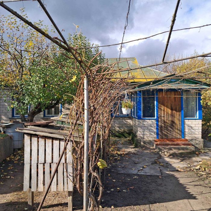 Розкіш Тиші: На Продаж Виставлено Заміський Будинок