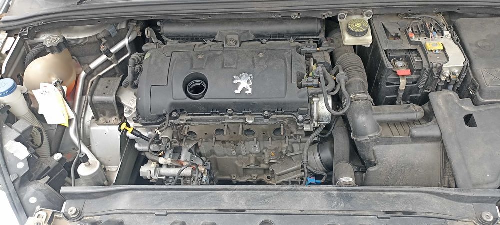 maska klapa silnika peugeot 308 t7 ezr