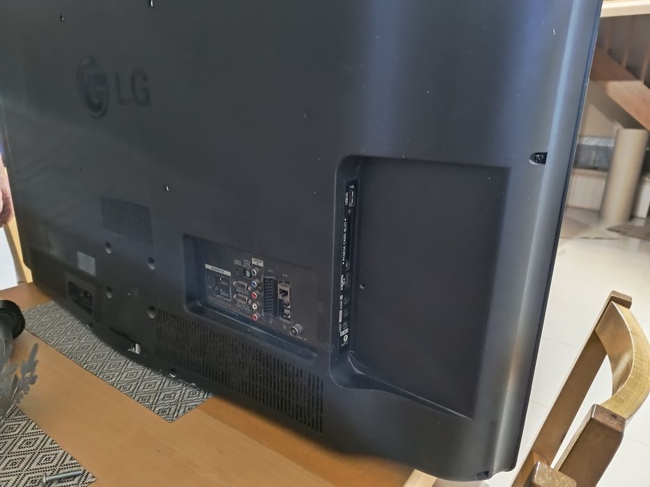 Telewizor 42 LG Full HD